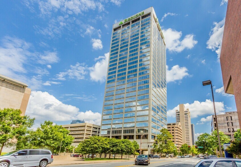 More Photos Of 400 W Capitol Ave, Little Rock Office For Lease