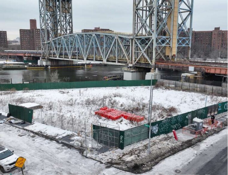 Primary Photo Of 188 E 135th St, Bronx Land For Sale