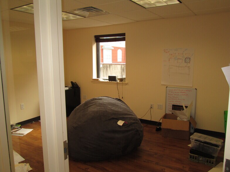 More Photos Of 1501 Main St, Rahway Office For Sale