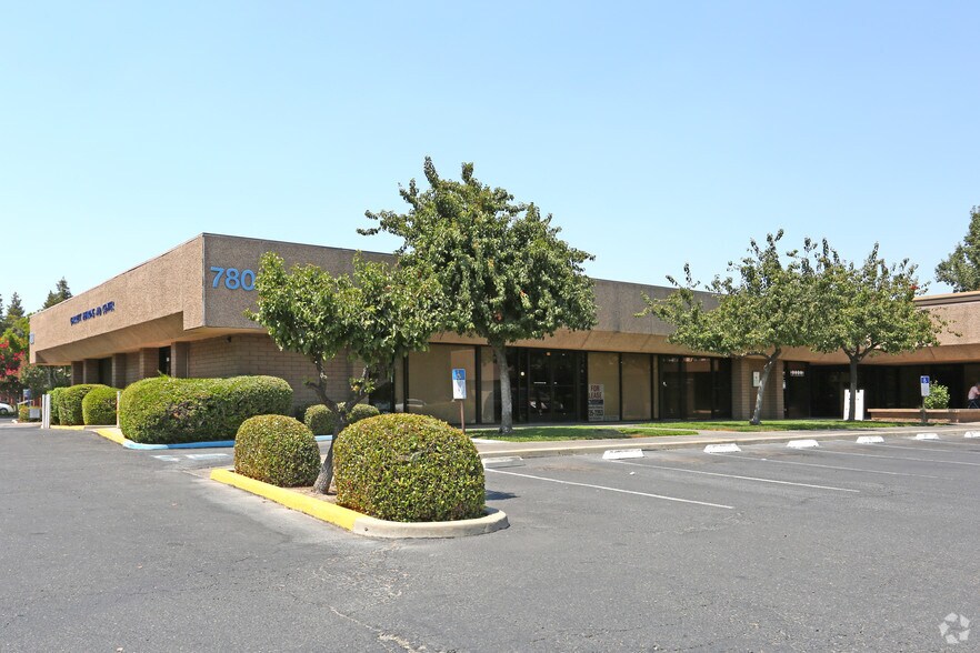 More Photos Of 780 W Olive Ave, Merced Medical For Lease