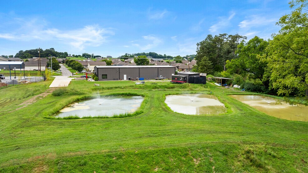 More Photos Of 2253 Boyds Creek Hwy, Sevierville Flex For Sale