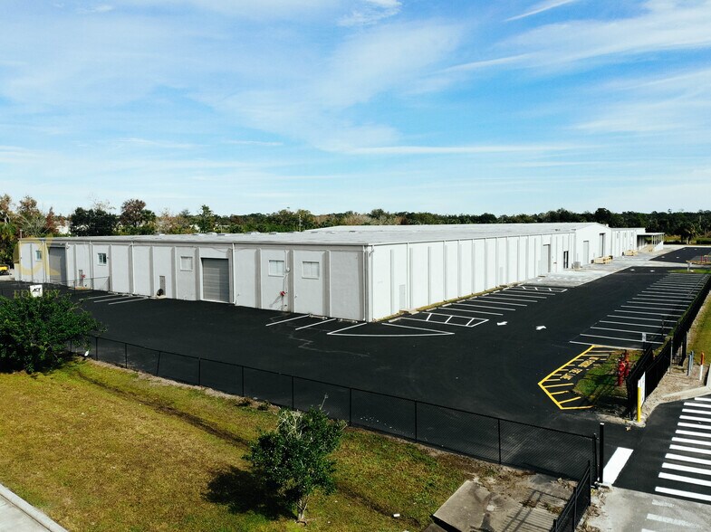 Primary Photo Of 1770 E Lake Mary Blvd, Sanford Warehouse For Sale