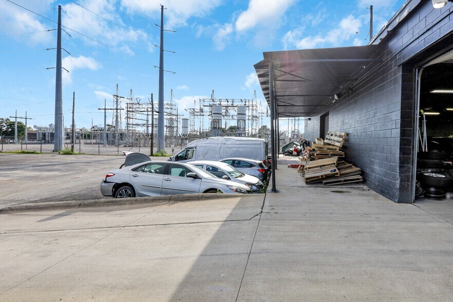 More Photos Of 1025 E Fifth Ave, Columbus Warehouse For Lease