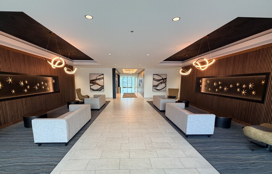 More Photos Of 66 E Wadsworth Park Dr, Draper Office For Lease