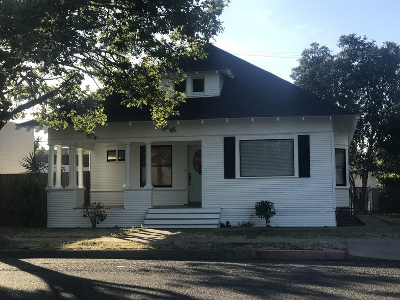 More Photos Of 411 Crane Ave, Turlock Office For Sale