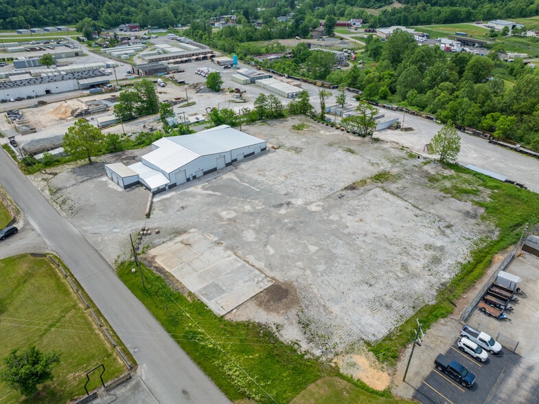 More Photos Of 65 Atlas Rd, Uniontown Manufacturing For Sale