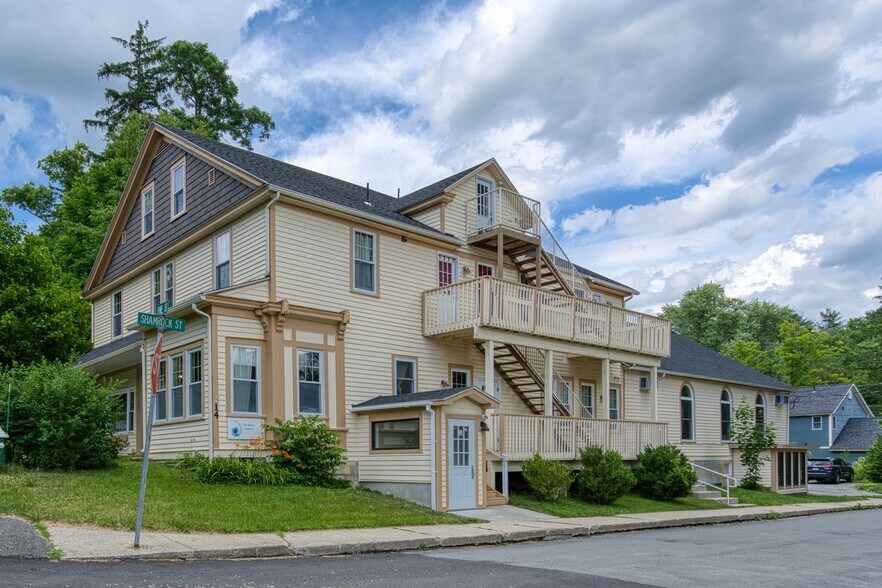 Primary Photo Of 14 Pine St, Stockbridge Schools For Sale