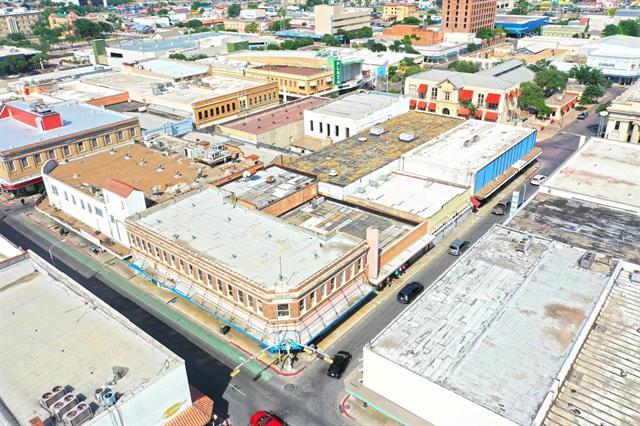 More Photos Of 1114 Lincoln St, Laredo General Retail For Sale