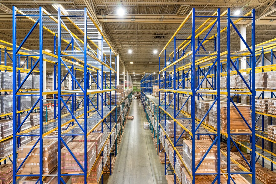 More Photos Of 90 Spencer Dr, Wells Warehouse For Lease