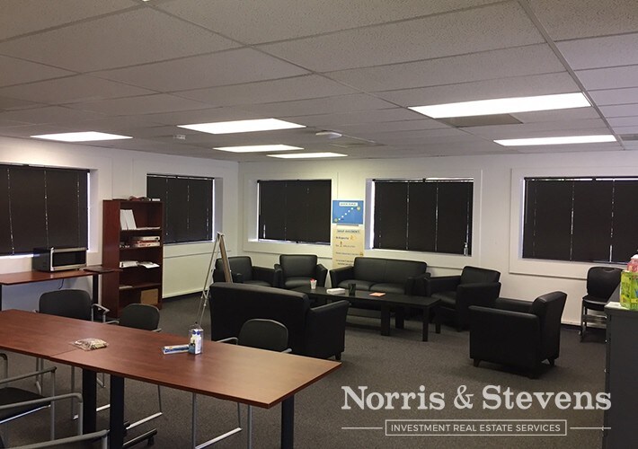 More Photos Of 2229-2235 NE Sandy Blvd, Portland Office For Lease