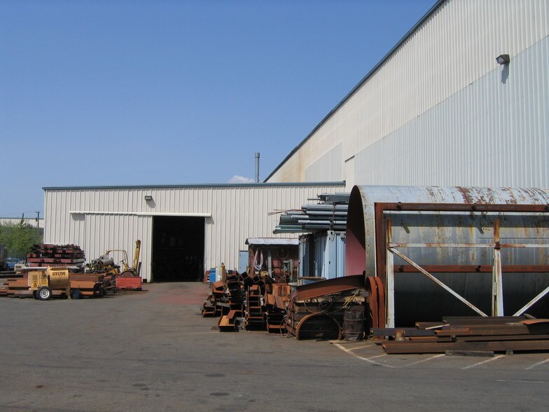 More Photos Of 310 44th St NW, Auburn Manufacturing For Lease