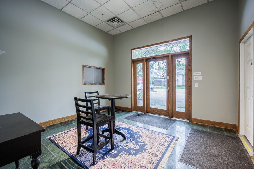 More Photos Of 1024 Garson Ave, Rochester Light Manufacturing For Sale