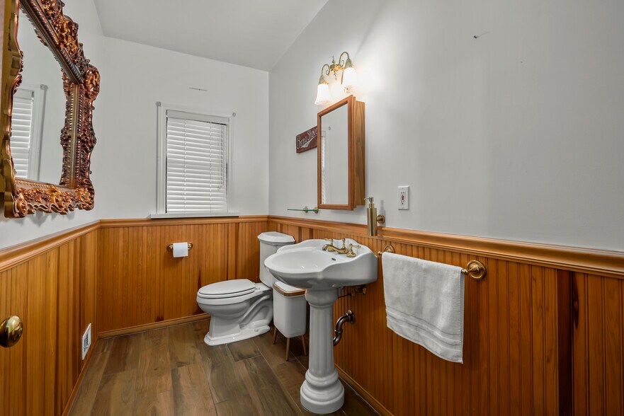 More Photos Of 790 California 2, Wrightwood Specialty For Sale