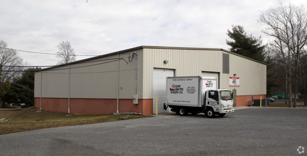 More Photos Of 2727 Fire Rd, Pleasantville Warehouse For Lease