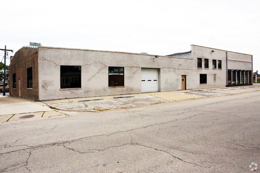 More Photos Of 6613-6621 Ogden Ave, Berwyn Storefront Retail Office For Sale