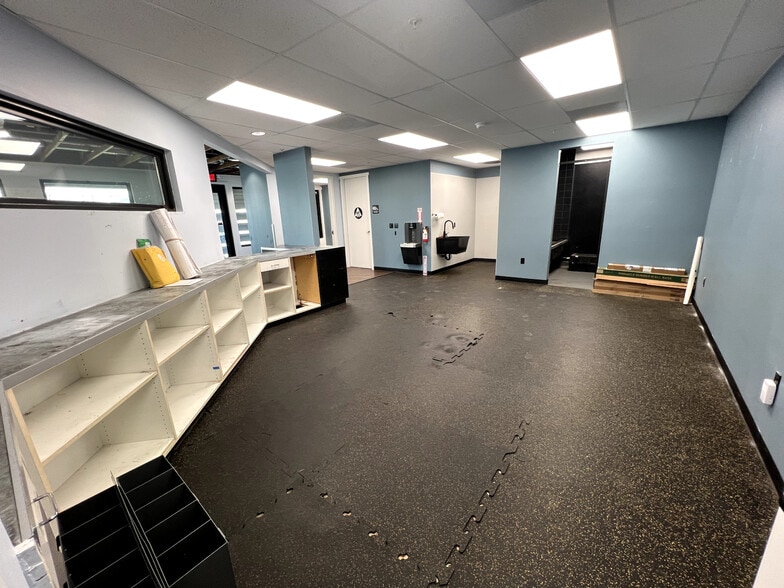 More Photos Of 1404-1446 Concannon Blvd, Livermore Medical For Sale