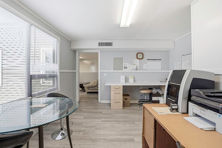 More Photos Of 10-16 South St, Westborough Office For Sale