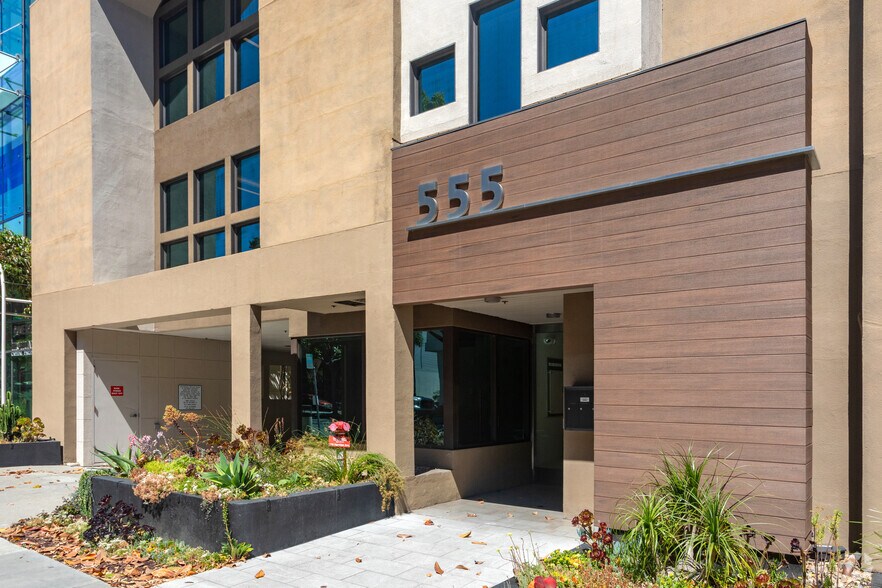 More Photos Of 555 Hamilton Ave, Palo Alto Office For Sale