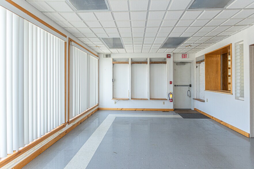 More Photos Of 100-102 W Fornance St, Norristown Medical For Sale