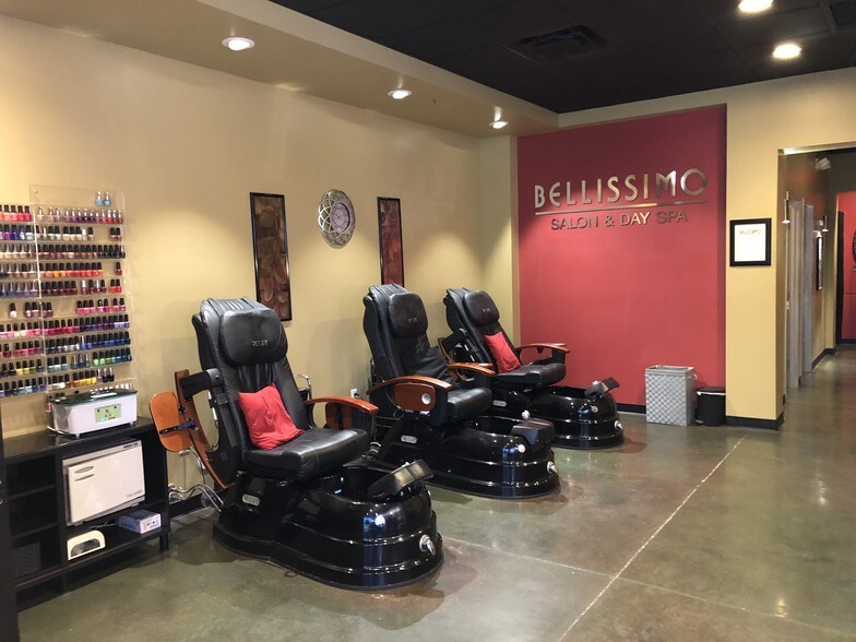 More Photos Of 6638-6640 E Superstition Springs Blvd, Mesa Storefront For Lease