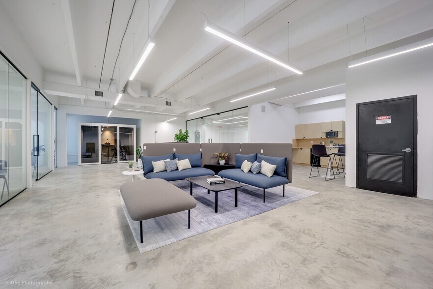 More Photos Of 2920 NW 5th Ave, Miami Loft Creative Space For Lease