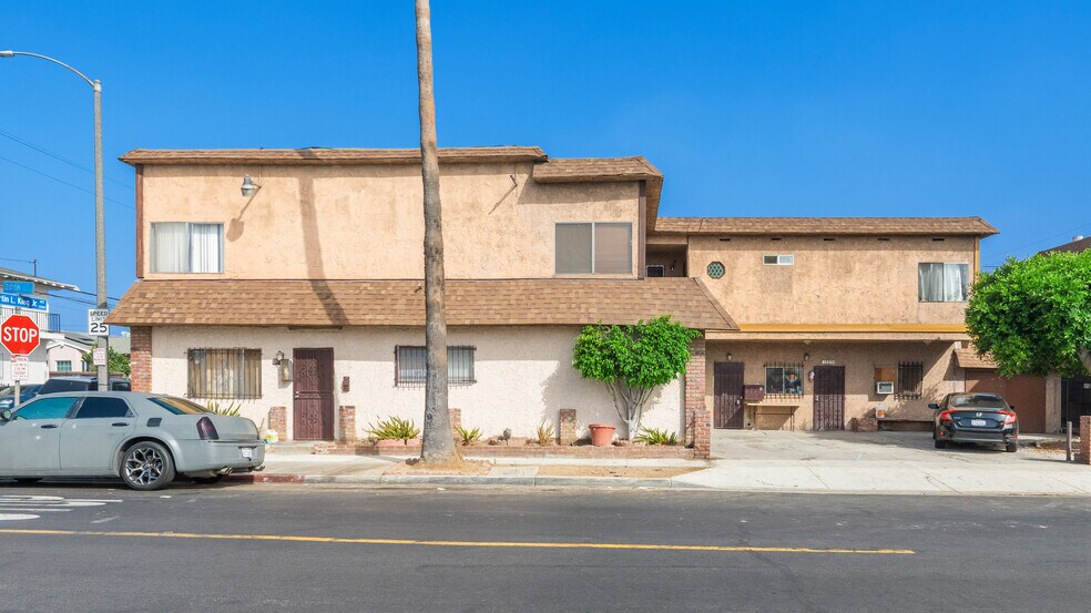 More Photos Of 1001 E 20th St, Long Beach Apartments For Sale