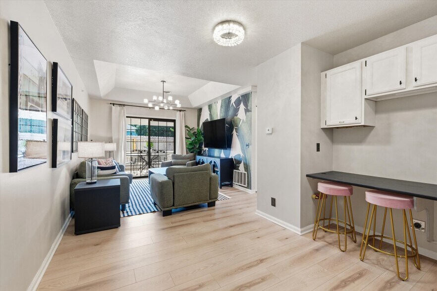 More Photos Of 107 Amity st, Louisburg Hotel For Sale