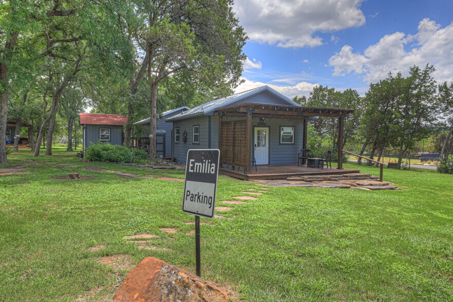 More Photos Of 14147 FM 306, Canyon Lake Trailer Camper Park For Sale