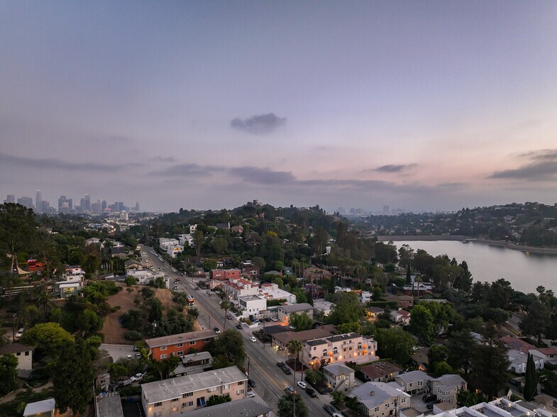 More Photos Of 2305 Glendale Blvd, Los Angeles Apartments For Sale