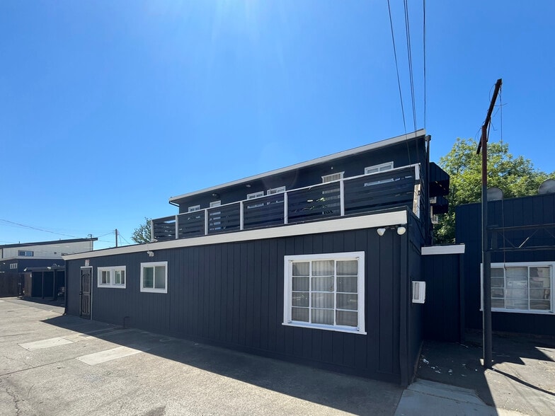 More Photos Of 2065-2081 15th Avenue, Sacramento Apartments For Sale