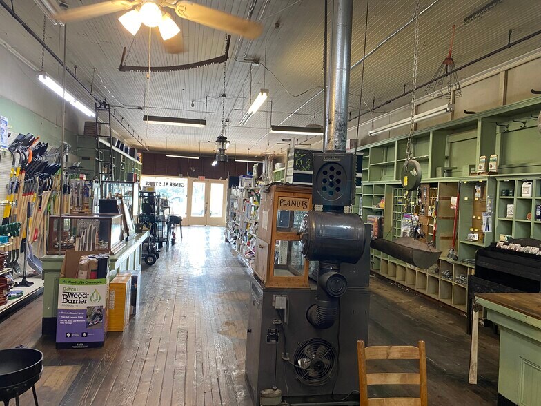 More Photos Of 103 N Main St, Mount Gilead Storefront For Sale