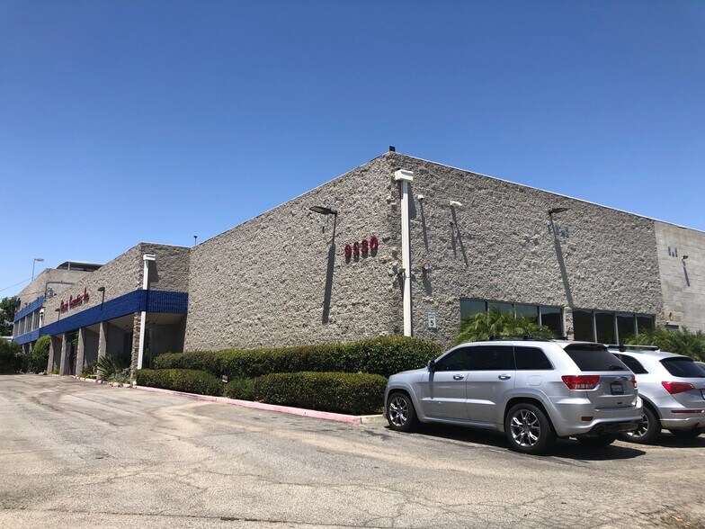 More Photos Of 9530 De Soto Ave, Chatsworth Manufacturing For Sale