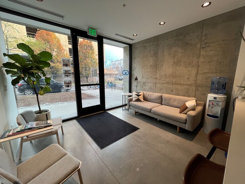 More Photos Of 1790 Gaylord St, Denver Apartments For Lease