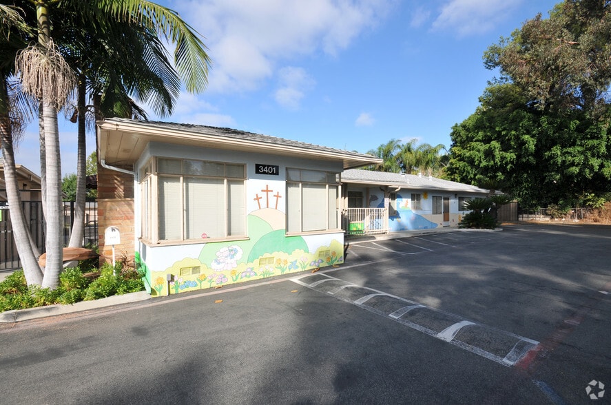 Primary Photo Of 3401 N Harbor Blvd, Fullerton Schools For Sale