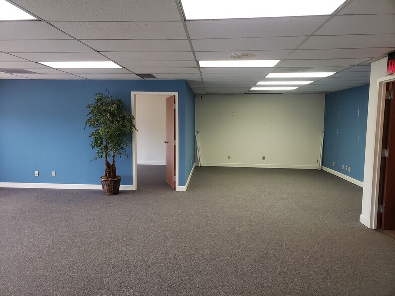 More Photos Of 247-257 E Livingston Ave, Columbus Office For Lease