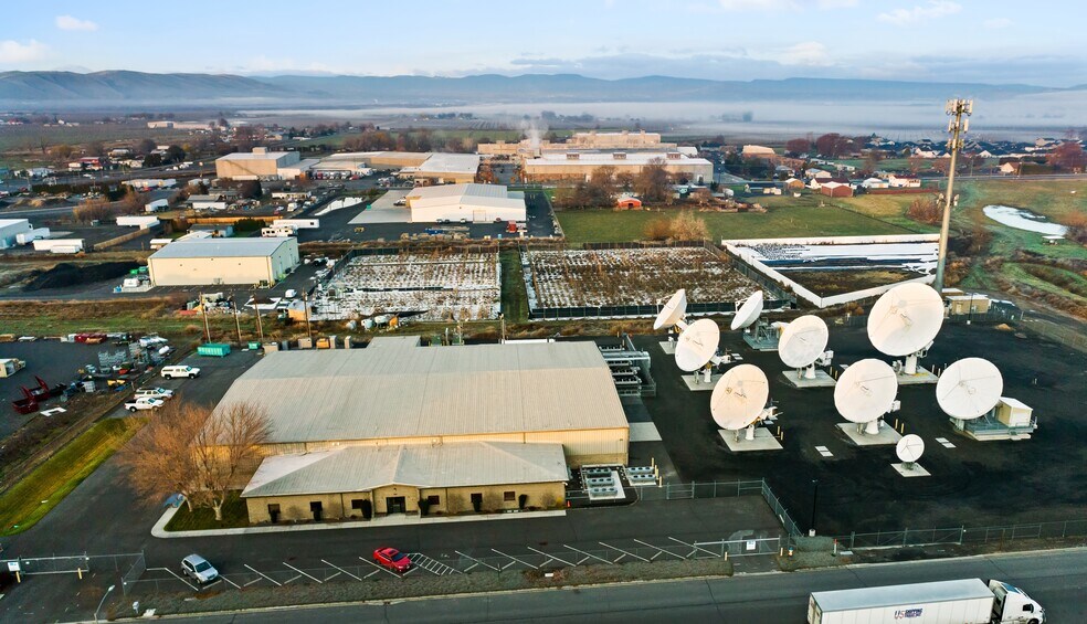 More Photos Of 106 Grant Way, Moxee Telecom Hotel Data Hosting For Sale