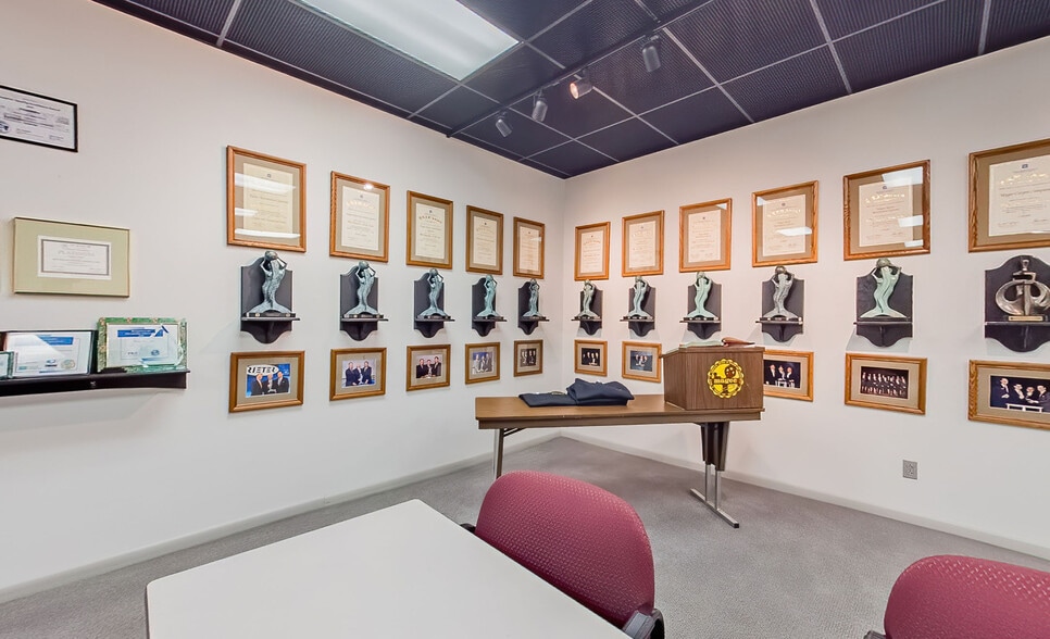 More Photos Of 480 W 5th St, Bloomsburg Manufacturing For Sale