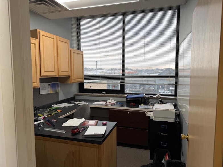 More Photos Of 1033-1061 Bloomfield Ave, Clifton Storefront Retail Office For Lease