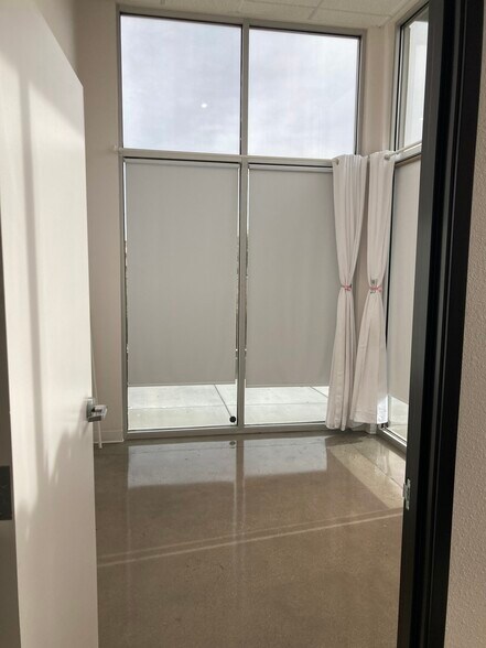 More Photos Of 8810 S Eastern Ave, Las Vegas Freestanding For Sale