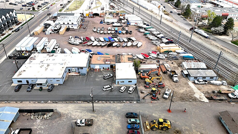 More Photos Of 12198 Ridge Rd, Wheat Ridge Warehouse For Sale