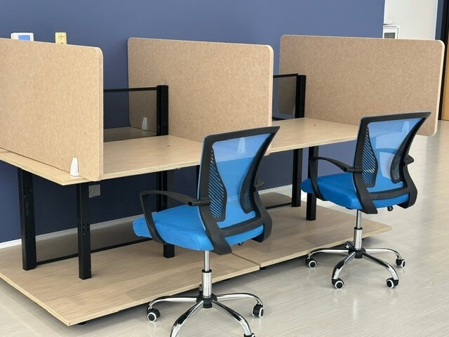 More Photos Of 1350 Lake St, Roselle Coworking Space