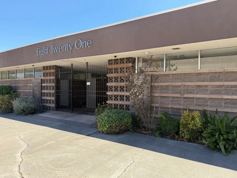 Primary Photo Of 821 13th St, Modesto Office For Lease