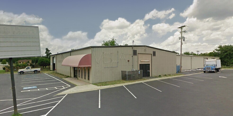More Photos Of 1377 Edgefield Rd, North Augusta Warehouse For Lease