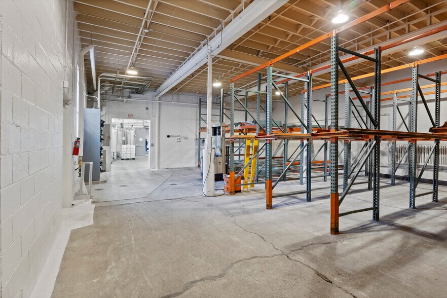 More Photos Of 86-88 White St, Rochester Manufacturing For Lease