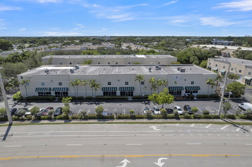 More Photos Of 1071 NW 31st Ave, Pompano Beach Warehouse For Sale