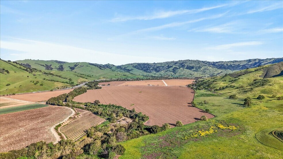 More Photos Of 0 Walnut Ave, Hollister Land For Sale