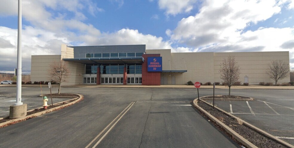 Primary Photo Of 400 Laurel Mall Dr, Hazleton Theater Concert Hall For Lease