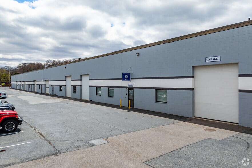 More Photos Of 250 Eliot St, Ashland Light Manufacturing For Lease