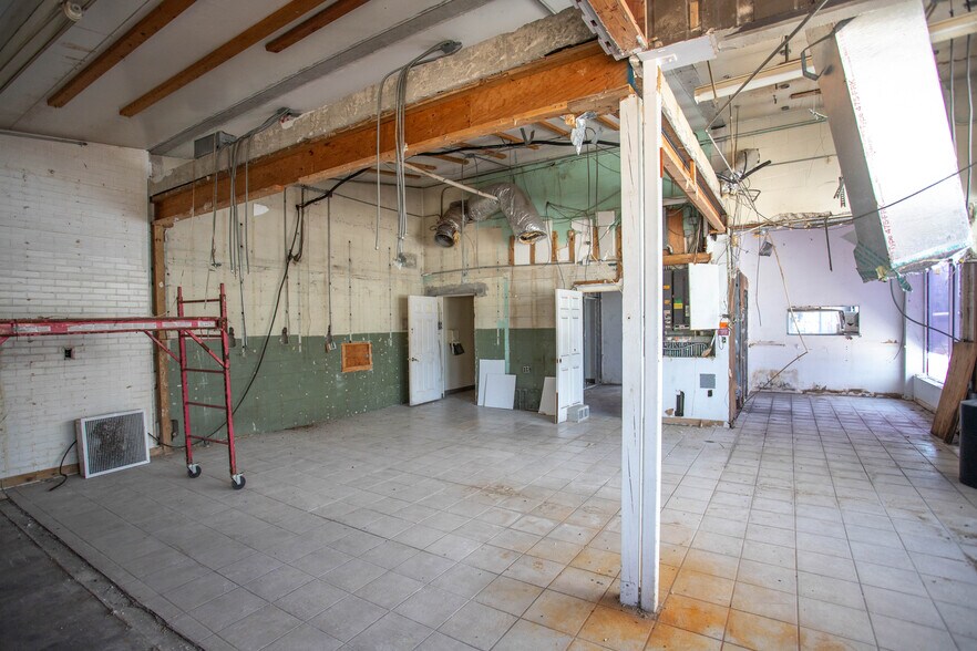 More Photos Of 1125 E Michigan St, Orlando General Retail For Sale