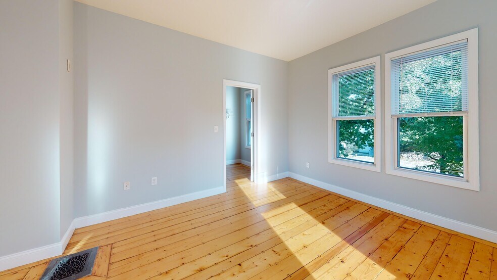More Photos Of 755 Truman Hwy, Hyde Park Apartments For Sale
